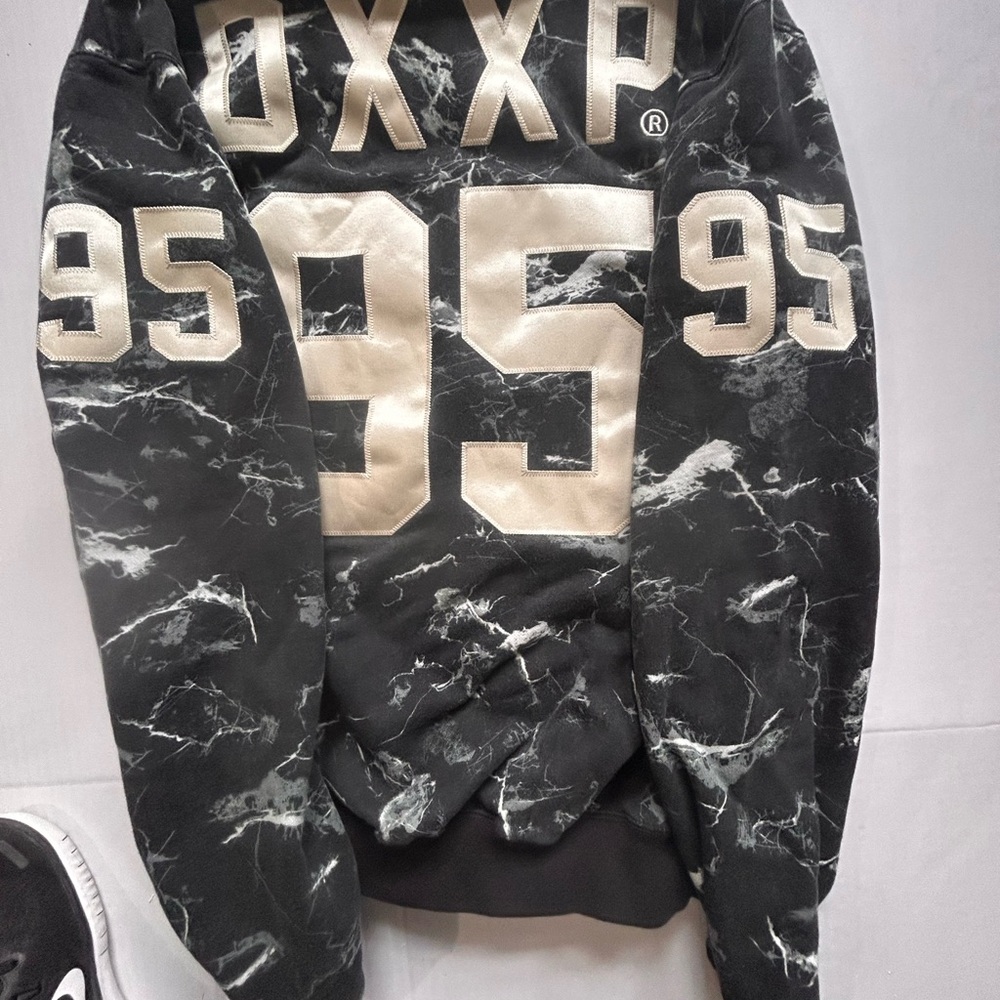 10.Deep Black and Gray Camouflage Hoodie Size X-Large "Fits Like  Large! - Picture 4 of 5